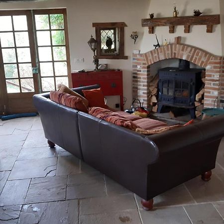 Saint-Bonnet-de-Bellac Au Coeur Des Loges Bed & Breakfast エクステリア 写真